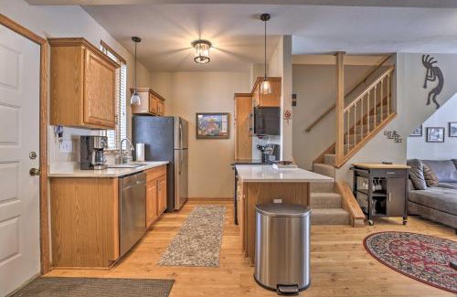 Fraser Apartment | Pet-Friendly Fraser Condo with Community Hot Tub
