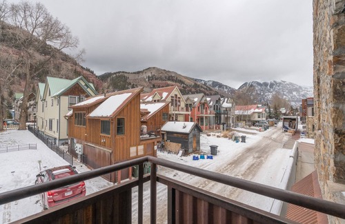 Telluride Condo | Pet-Friendly Three-Bedroom Residence With Concierge, Hot Tub