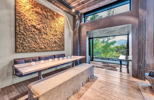 Red Mountain House | Pewter · ✧ Minimalist Modern Hideaway w/ Mountain Views ✧