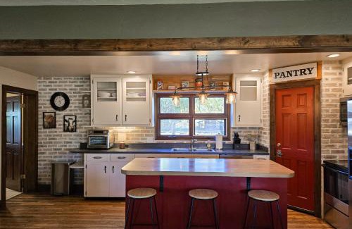 Del Norte House | Pioneer Ridge Main House