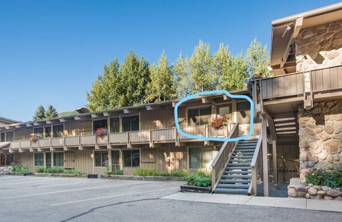 Aspen Condo | Premier 2 bedroom/2.5 bath Condominium at the Aspen Alps