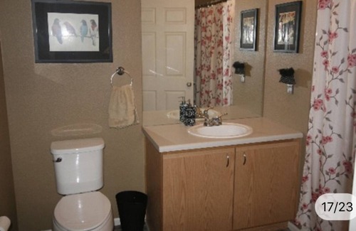 Lowry Field Resort | Private room ∙ 1 guest