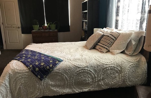 Penrose Resort | Private room ∙ 4 guests
