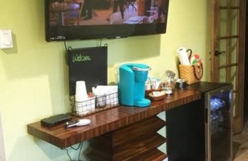 Perry Park Resort | Private room ∙ 4 guests