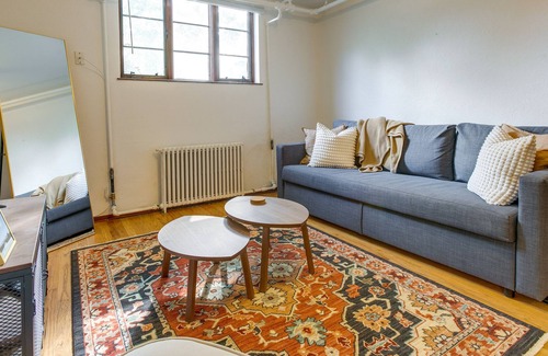 City Park Condo | Quaint Denver Vacation Rental Near City Park & Zoo