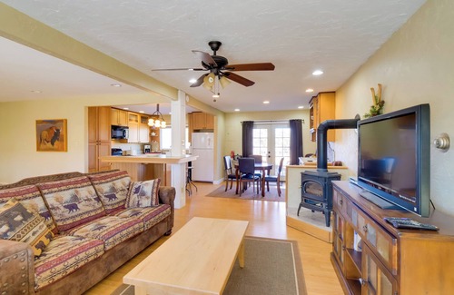 Leadville North House | Quaint Leadville Home w/Grill: Walk to Dtwn!