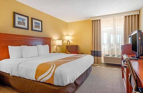 Pueblo Hotel | Quality Inn Pueblo I-25
