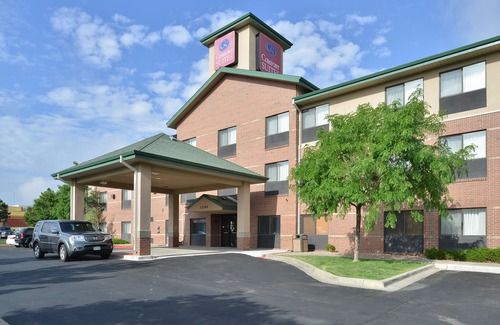 North Westminster Hotel | Quality Inn & Suites Denver North - Westminster