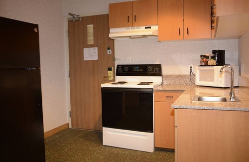 Aurora Hotel | Quality Inn & Suites Denver Airport - Gateway Park