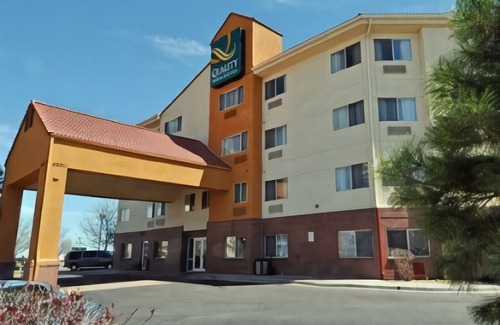 Dupont Hotel | Quality Inn & Suites Denver International Airport