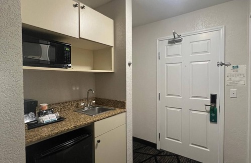 Loveland Hotel | Quality Inn & Suites Loveland