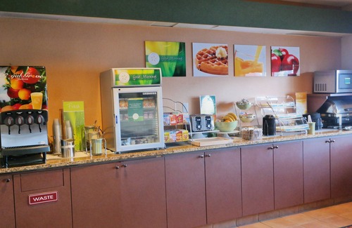 Loveland Hotel | Quality Inn & Suites Loveland