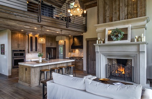 Blue River House | Quandary Estate Home: Luxurious, Breathtaking Views