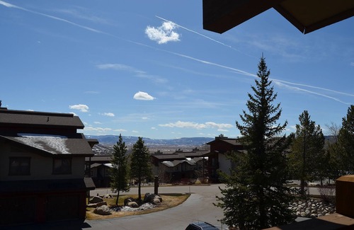 Steamboat Springs Condo | RA106 | Excellent Amenities | Beautiful Views | Winter Shuttle Service | Wood FP