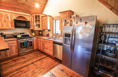 Grand Lake Cabin | Ragland Cabin - Charming Quintessential Colorado Mountain Getaway!