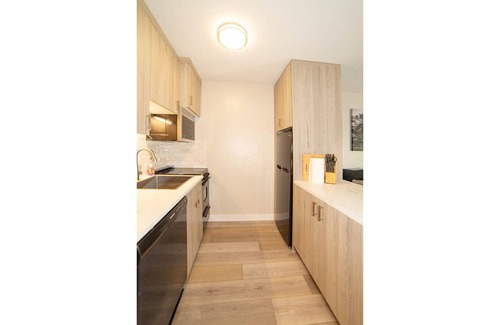 Aspen Condo | Recently Remodeled Studio Condo in the Heart of Aspen