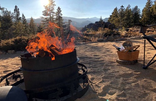 Black Hawk RV Rental | Recreational vehicle (RV) ∙ 1 bedroom ∙ 2 guests