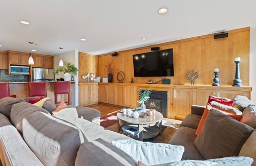 Vail House | Relaxing Stay Awaits