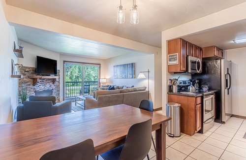 Steamboat Springs Condo | Remodeled Condo. Less than 1 mile to Steamboat Ski Area