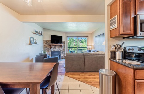 Steamboat Springs Condo | Remodeled Condo. Less than 1 mile to Steamboat Ski Area