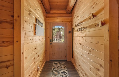 San Juan River Village House | River Front home with Hot Tub