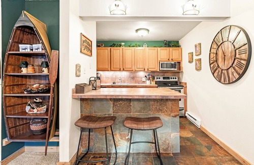 Peak 9 Condo | Riverside Condo, Cozy, Quiet, Walk to Town/Lifts