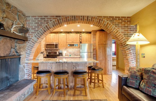 Rendezvous Condo | Riverside Condo in Downtown Winter Park!