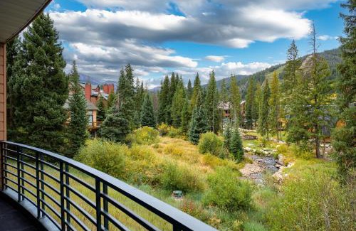 Old Town Apartment | Riverside Retreat condo