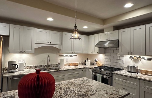 Georgetown House | Rocky Mountain Lakefront Home close to Denver