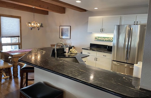 Crested Butte Condo | Rustic-Contemporary 3Br With Great Views! by RedAwning