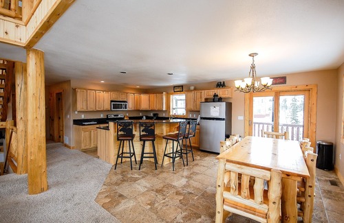 Grand Lake House | Ryan's Retreat - Sleeps 16! Perfect getaway for the large family!