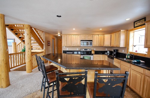 Grand Lake House | Ryan's Retreat - Sleeps 16! Perfect getaway for the large family!