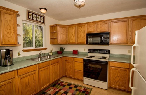 Pagosa Springs Cabin | San Juan River-Horse-Vacation Home