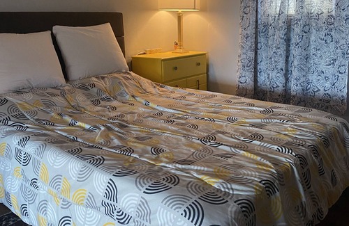 Loveland Cottage | Serene getaway nestled within beautiful Mountains with abundance of wildlife.