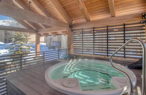 Steamboat Springs Apartment | Shadow Run