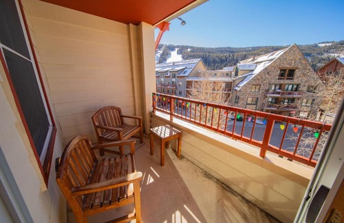 River Run House | Silver Mill 8212