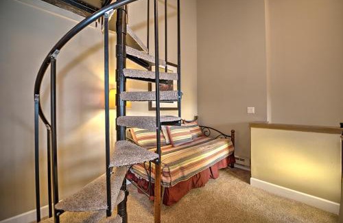 Breckenridge Apartment | Ski Hill Condo 31 by Great Western Lodging