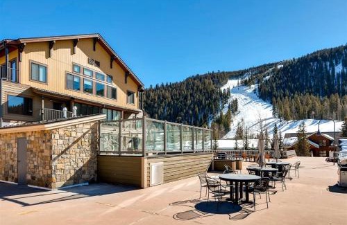 Mountain House Apartment | Ski In 3 Bedroom At Chateaux Dumont Keystone