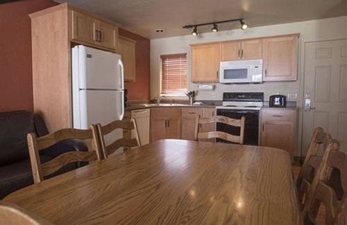 Granby Condo | Ski in/out 1Bedrm w/HOT TUB, 2 bath at The Mountainside