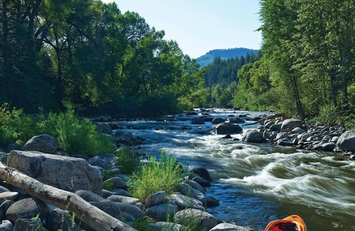 Avon Resort | Ski-In/Ski-Out Base of Riverfront Express Gondola +Premium Amenities, 2-Bedroom