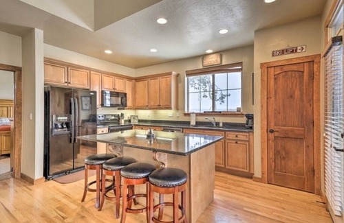 Silvercreek House | Ski In/Ski Out Enjoy the beautiful mountains and watch the skiers go by!