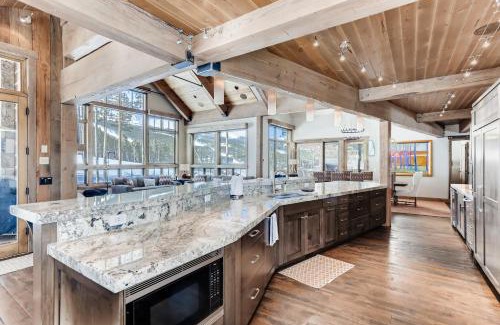 Timber Trail House | Skiers Palace