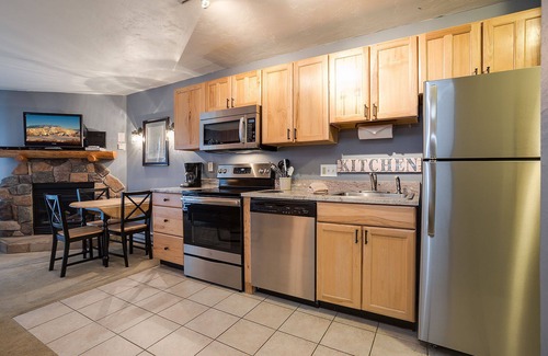 Steamboat Springs Condo | SL205 | Valley Views | 100 Yds to Thunderhead Lift | Hot Tub | Winter Shuttle