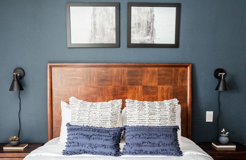 Greenwood Village Apartment | Sleeps 2 | Free Parking | DTC/Boston Commons