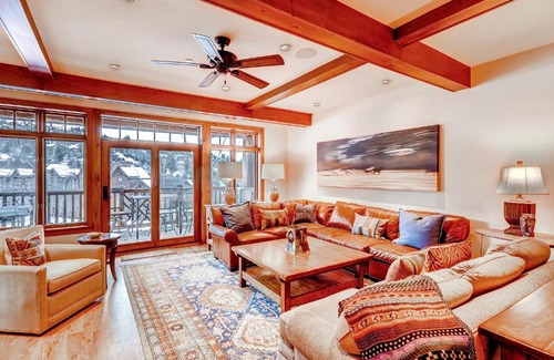 Avon Apartment | Snowcloud 508SC
