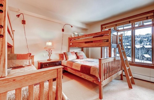 Avon Apartment | Snowcloud 508SC