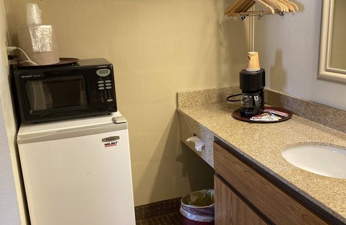 Frisco Hotel | Snowshoe Motel
