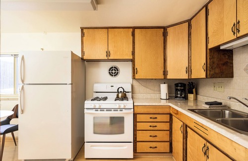 Westminster House | Spacious 4-bedroom house, Fenced Yard, Central Denver & Boulder