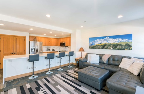Mountain Village Condo | Spacious and Quiet 1-Bedroom Condo With Great Amenities