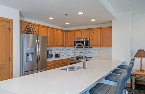 Mountain Village Condo | Spacious and Quiet 1-Bedroom Condo With Great Amenities